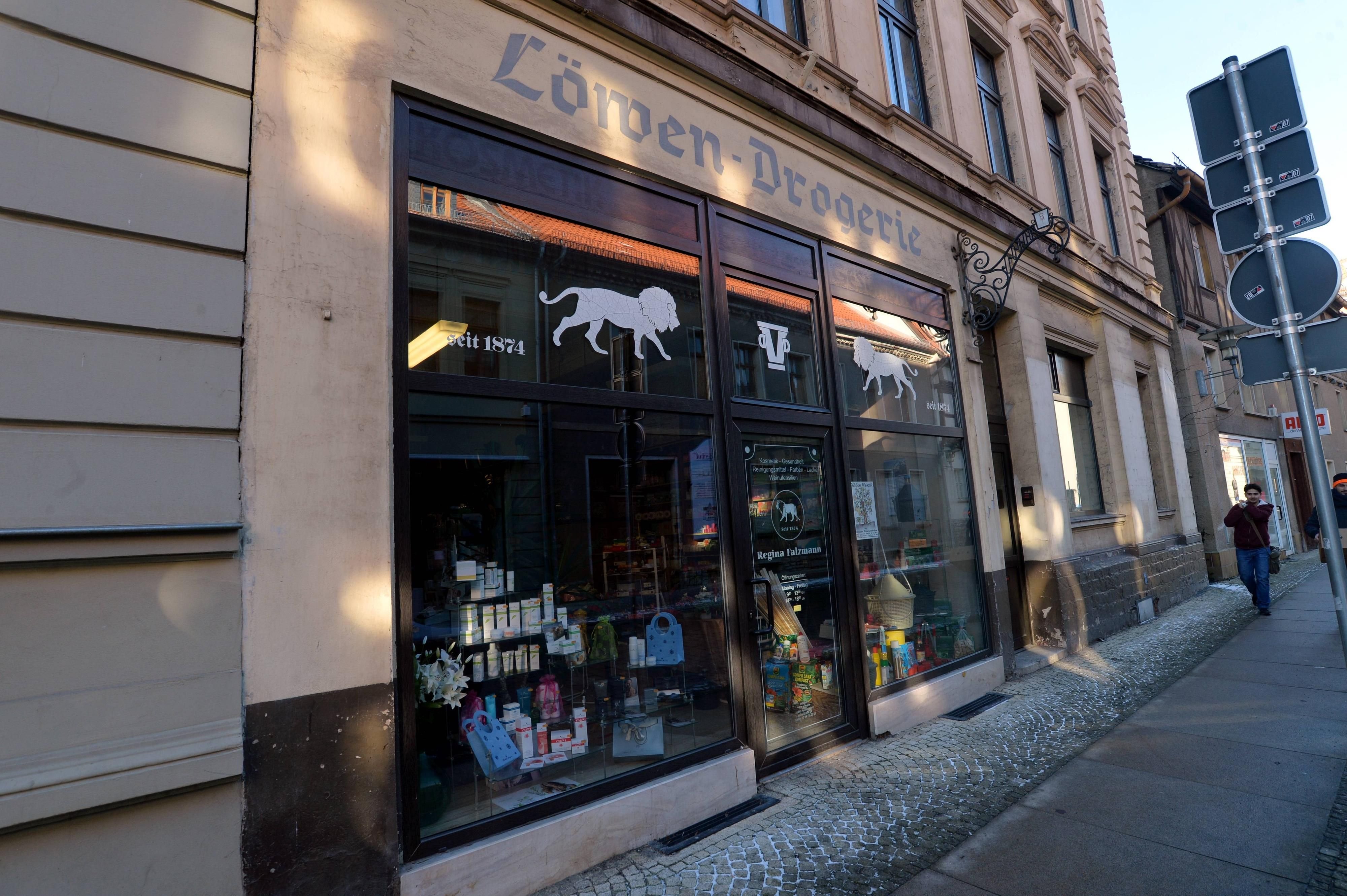 Nach 1913 zog die Löwen-Drogerie in die Hohe Straße 17 in Aschersleben.