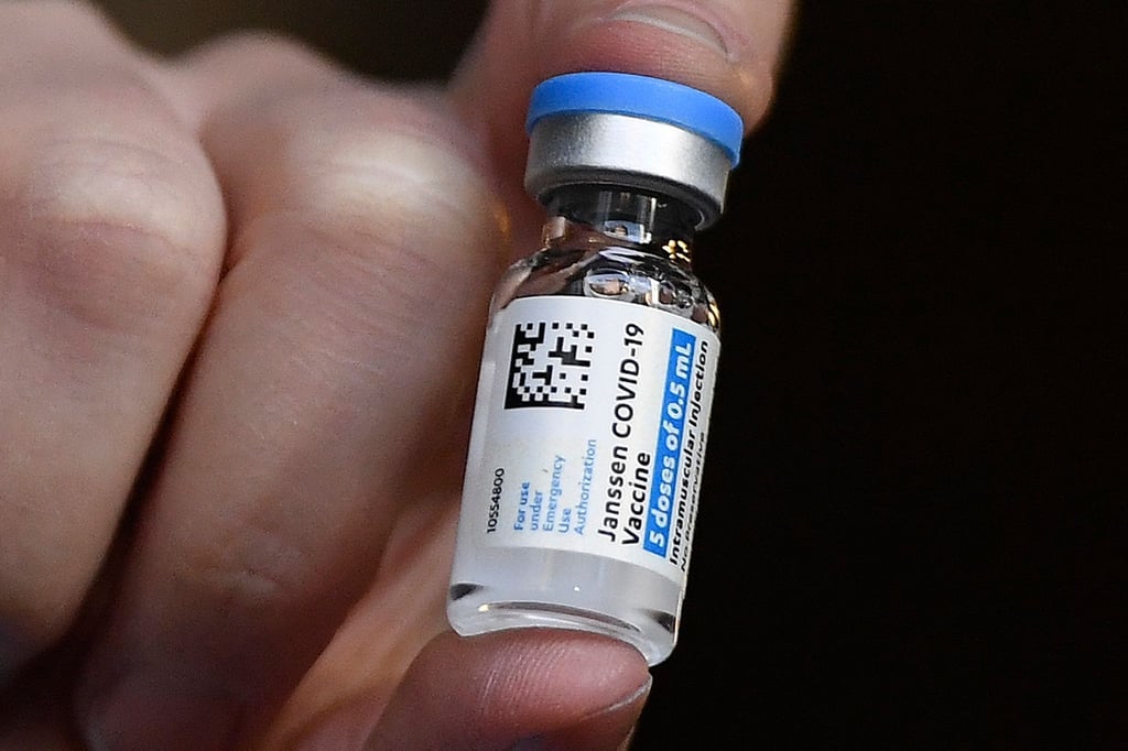 Corona-Impfungen mit dem Impfstoff Johnson & Johnson bei Menschen ab 60 Jahren. Foto: Jessica Hill/AP/dpa