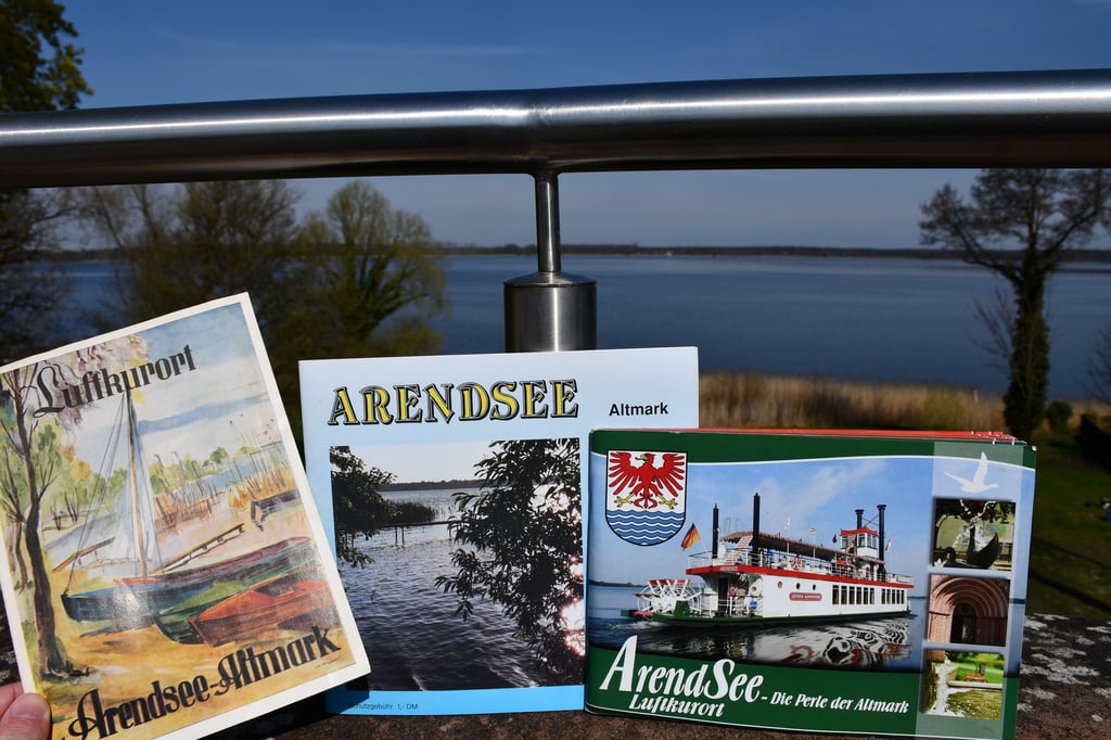 Werbe-Broschüren über den Arendsee.