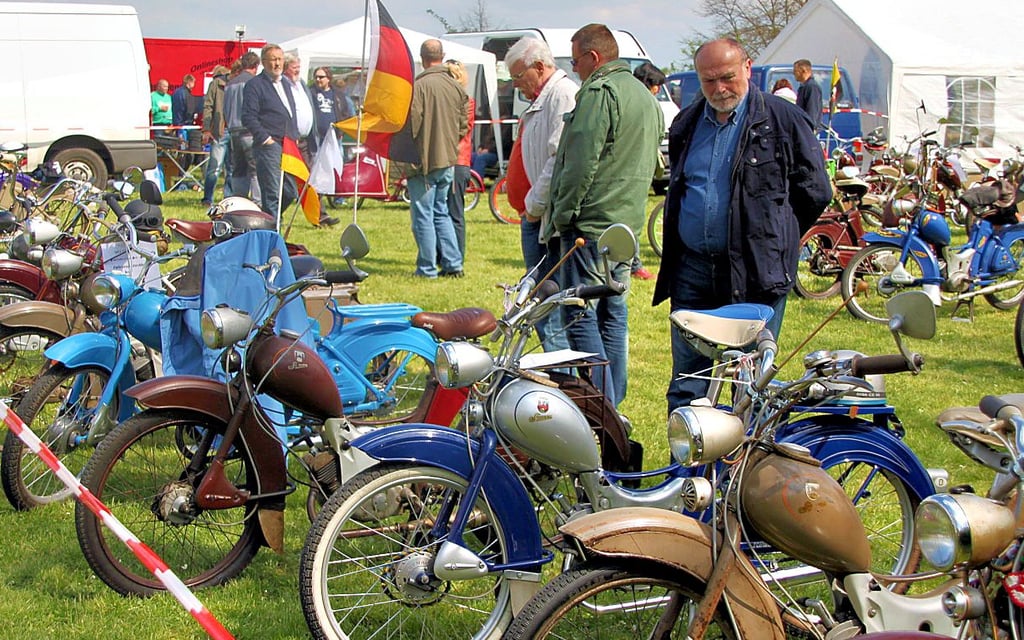 Immer wieder beliebt: Mopeds aus DDR-Zeiten