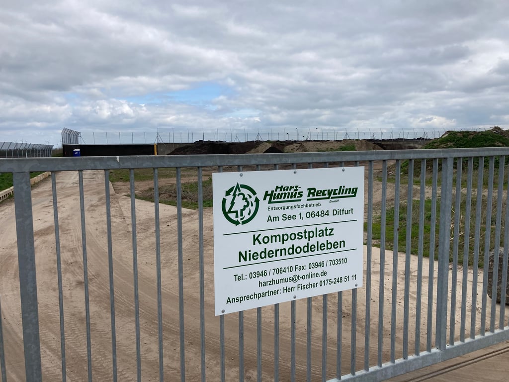 Die Kompostieranlage steht im Verdacht, das sie für die üblen Gerüche verantwortlich ist, die zweitweise in Diesdorf und Stadtfeld auftreten.