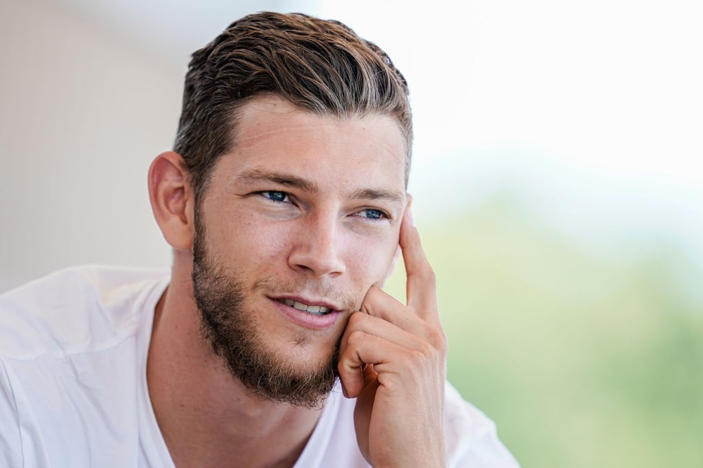 Weltklasse-Speerwerfer Andreas Hofmann hofft trotz einer Operation am Wurfarm noch auf seine Olympia-Teilnahme.