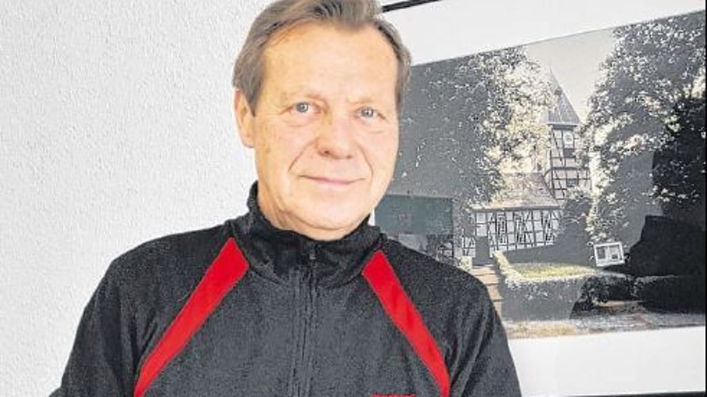 Der Musikpädagoge Albert Konrad schreibt sehr gern Heimatlieder, komponiert auch Melodien für Texte anderer Autoren.