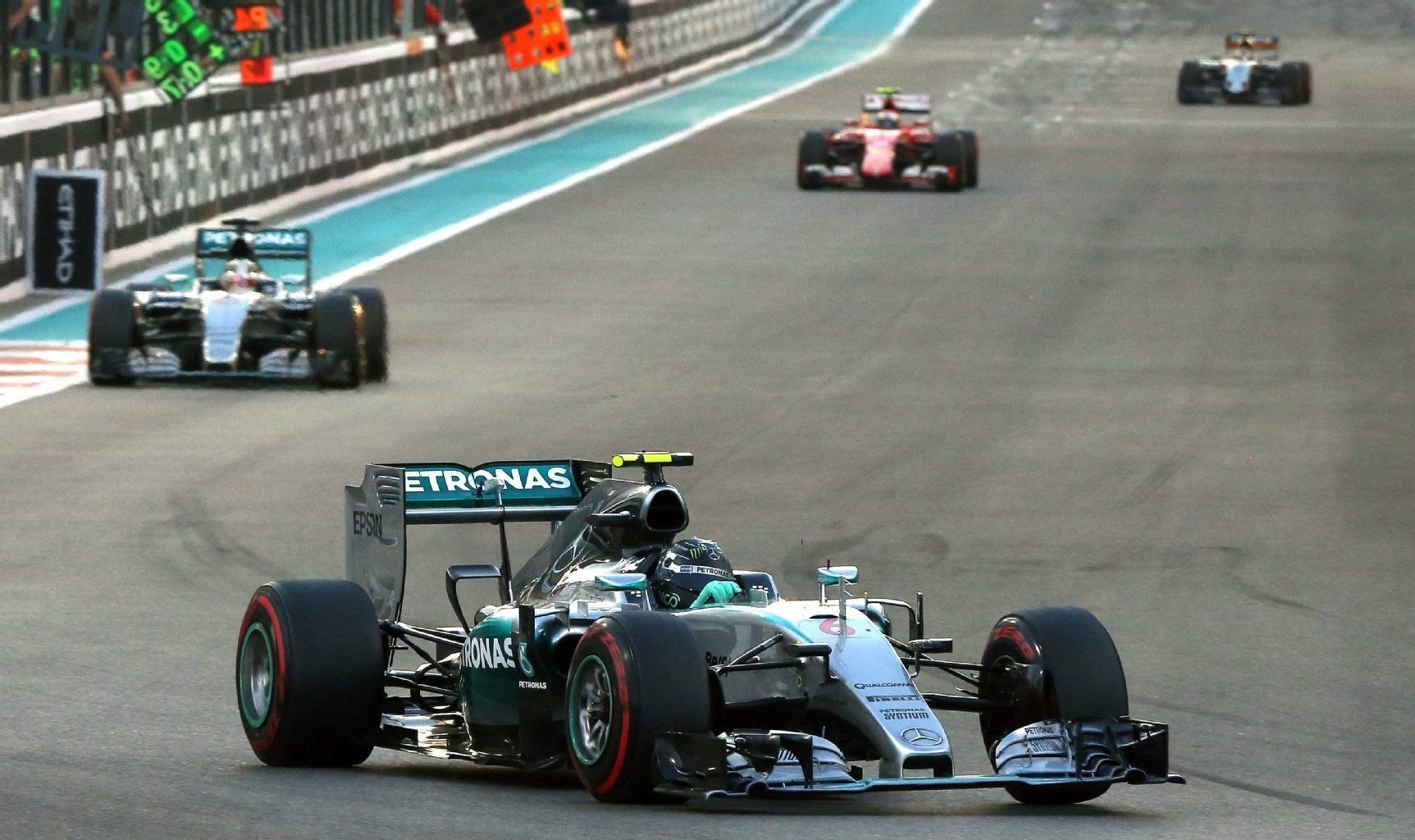 Großer Preis von Abu Dhabi Großer Preis von Abu Dhabi Nico Rosberg gewinnt zum dritten Mal in