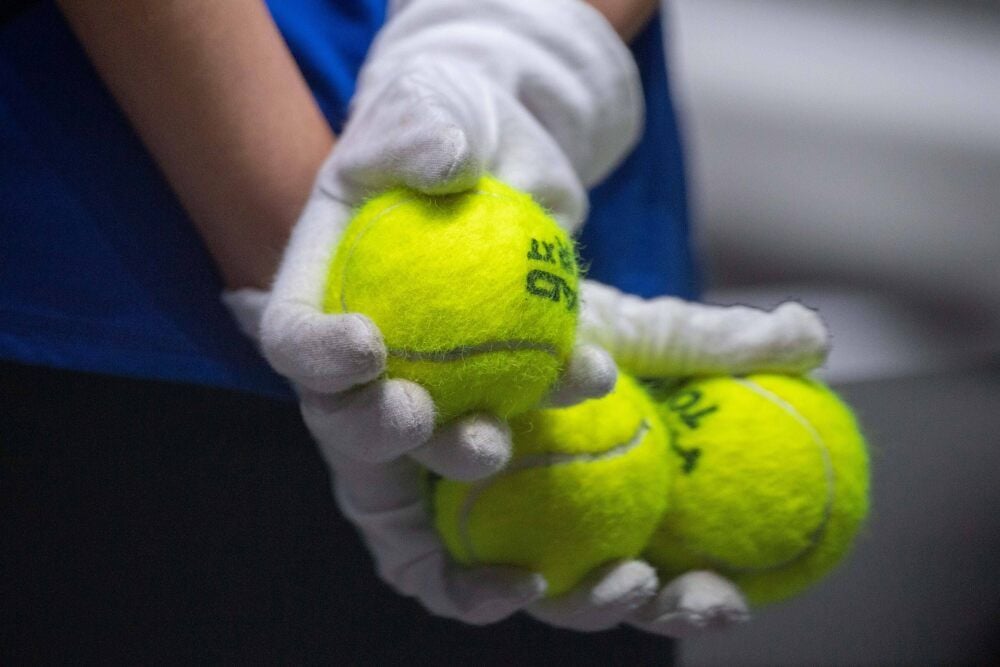Tennis darf grundsätzlich unter Einhaltung der Hygieneregeln gespielt werden.