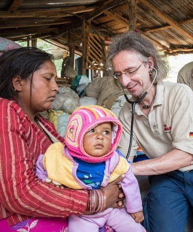 Der Dessauer Christian Gatniejewski half in Nepal.