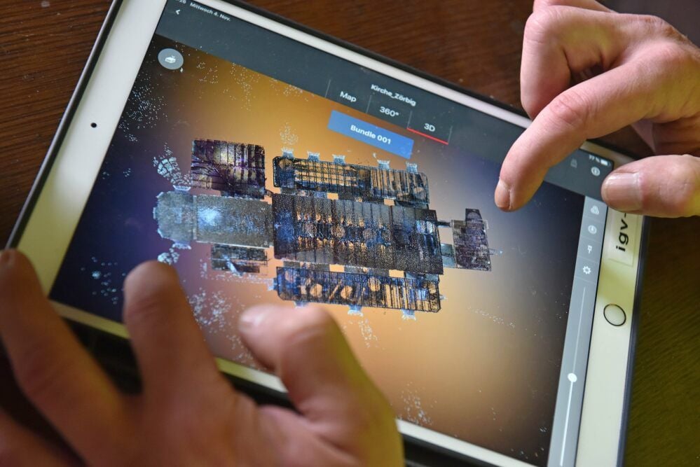 Ein 3D-Modell der Kirche entsteht im Computer.