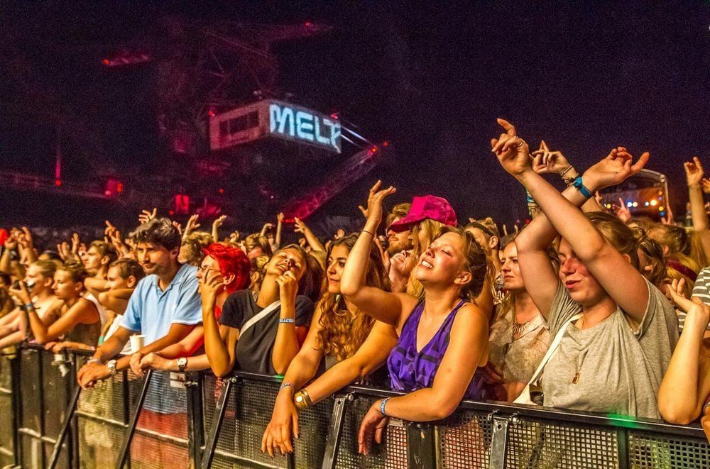 Rund 25000 Fans sind 2015 zum ausverkauften Melt-Festival nach Ferropolis - die Stadt aus Eisen - gekommen.