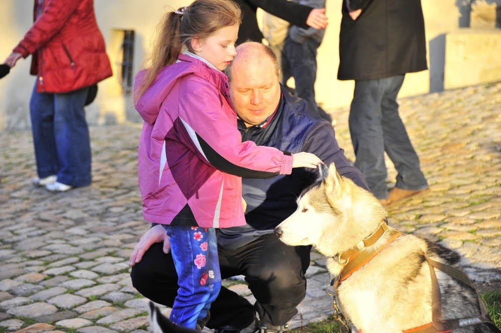 Die Huskies begeisterten besonders die kleinen Besucher.