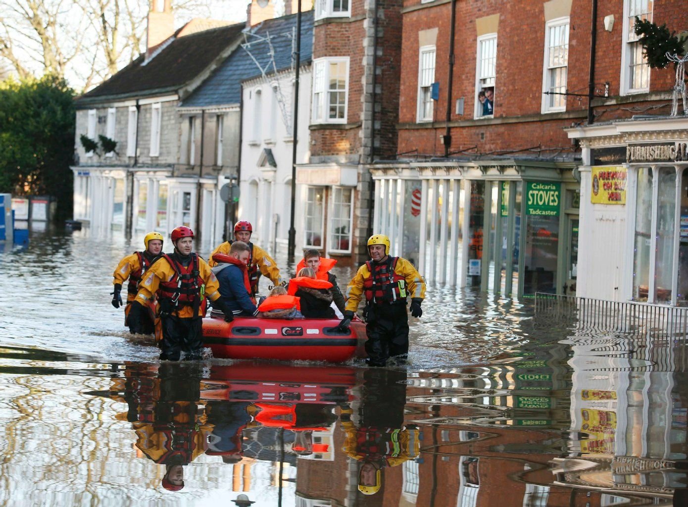 Die Hochwassersituation in England ist brisant.