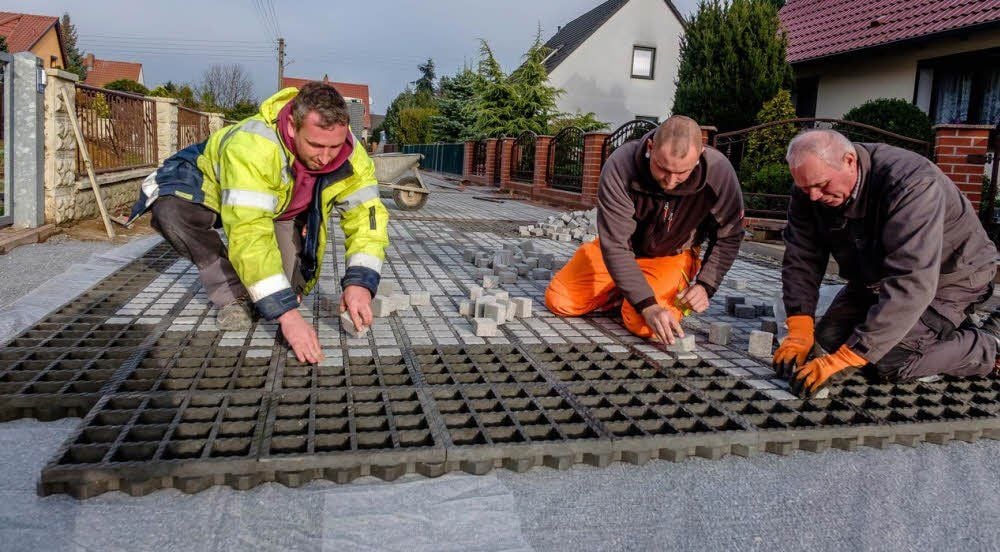 Befestigt im TTE-Verfahren: Der Narzissenweg in der Stadtrandsiedlung wird noch 2015 fertig.