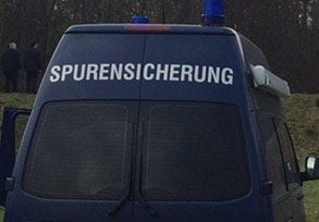 Ein Fahrzeug der Spurensicherung