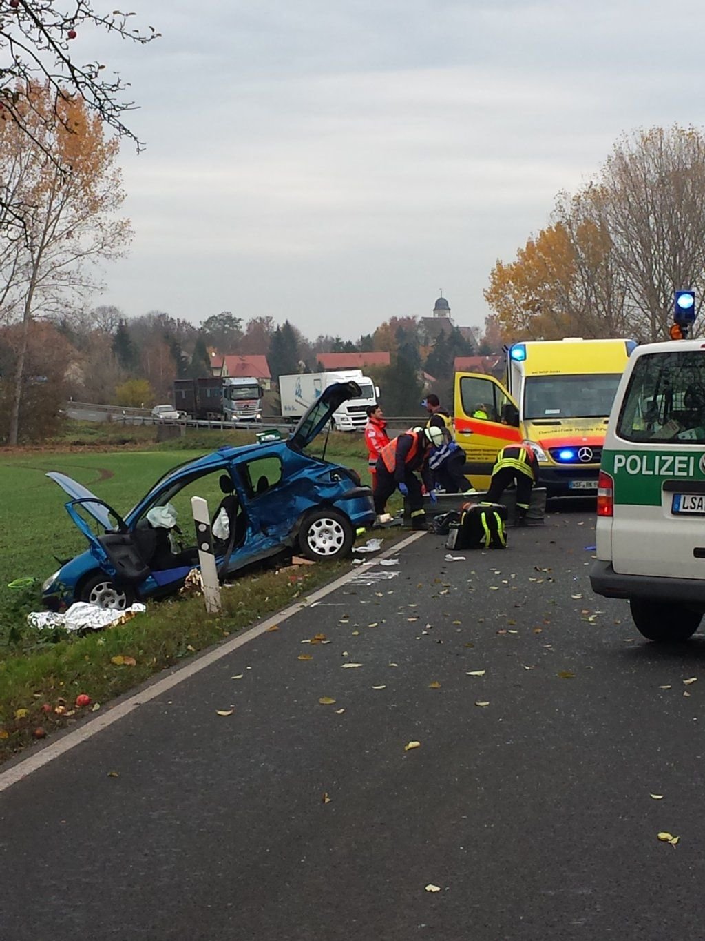 Schwerer Unfall auf der B2 zwischen Reuden und Profen