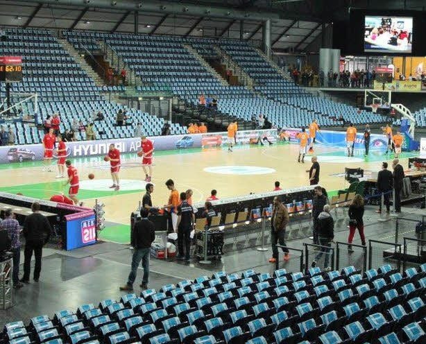 Mehr als 7.000 Zuschauer könnten beim Basketball in der Arena Leipzig Platz finden. Für das Bundesligaspiel gegen Alba Berlin am Sonntag rechnet der Mitteldeutsche Basketball Club mit 4.500 bis 5.000 Besuchern.