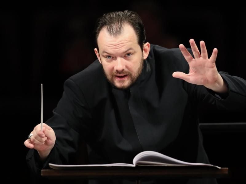 Der neue Gewandhauskapellmeister Andris Nelsons bei eienr Probe. Foto: Jan Woitas