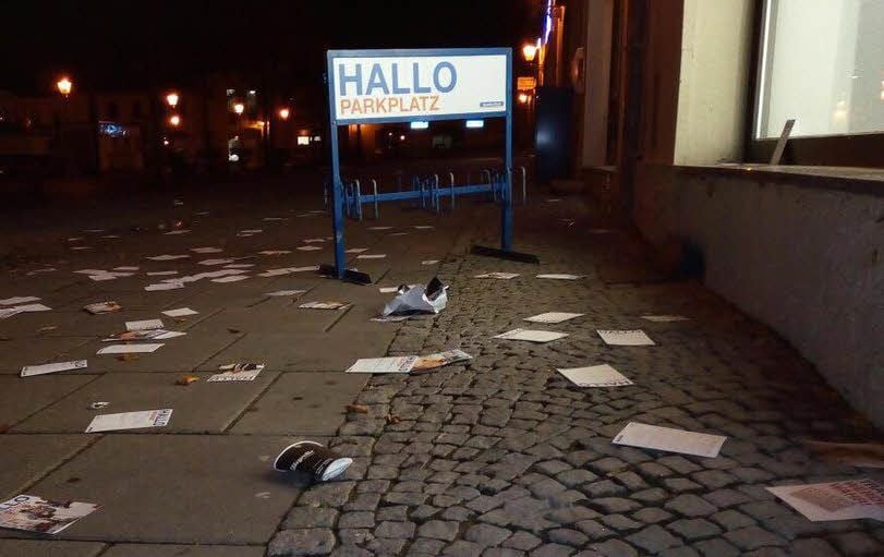 Die Sparda-Bank am Karlsplatz in Bernburg ist an zwei Sonntagen verwüstet worden.