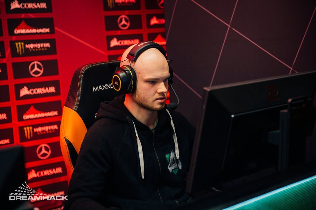 Linus „Limmp“ Blomdin ist mit Alliance auf bestem Weg zum Sieg der Dreamleague Season 15.