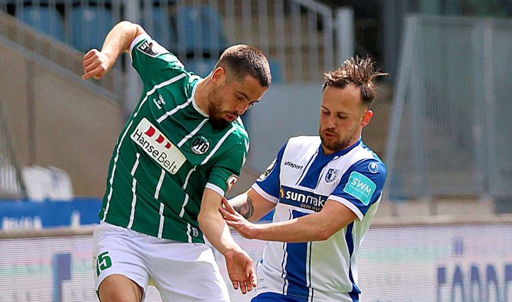Luka Sliskovic (r.) lauert beim FCM auf seine Chance.