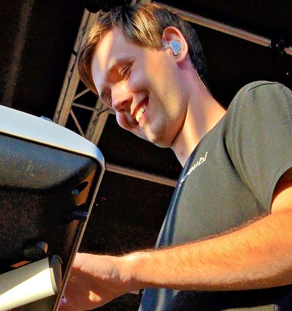 Florian Straube, The Artcores