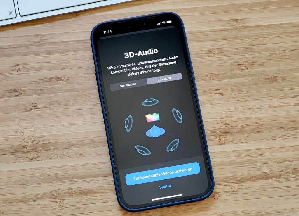 Im Bluetooth-Menü des iOS-Geräts finden sich die nötigen Einstellungen für 3D-Audio - die richtigen Apple-Kopfhörer vorausgesetzt.