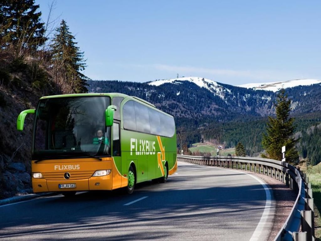 Der Anbieter Flixbus hat jetzt ein Ticket für 99 Euro im Angebot, mit dem sich fünf Städte in Europa kombinieren lassen. Foto: FlixMobility