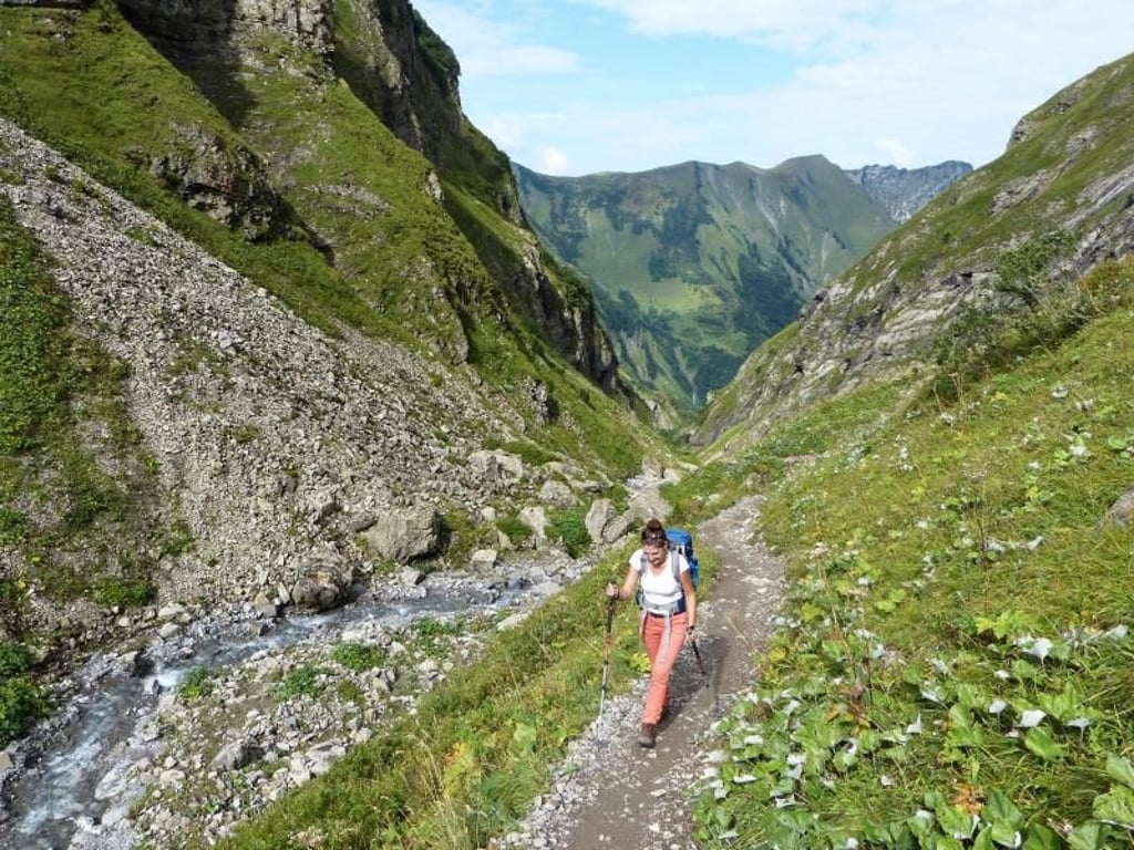 Aufstieg durch den Sperrbachtobel - die Schlucht ist eng und wild. Foto: Florian Sanktjohanser