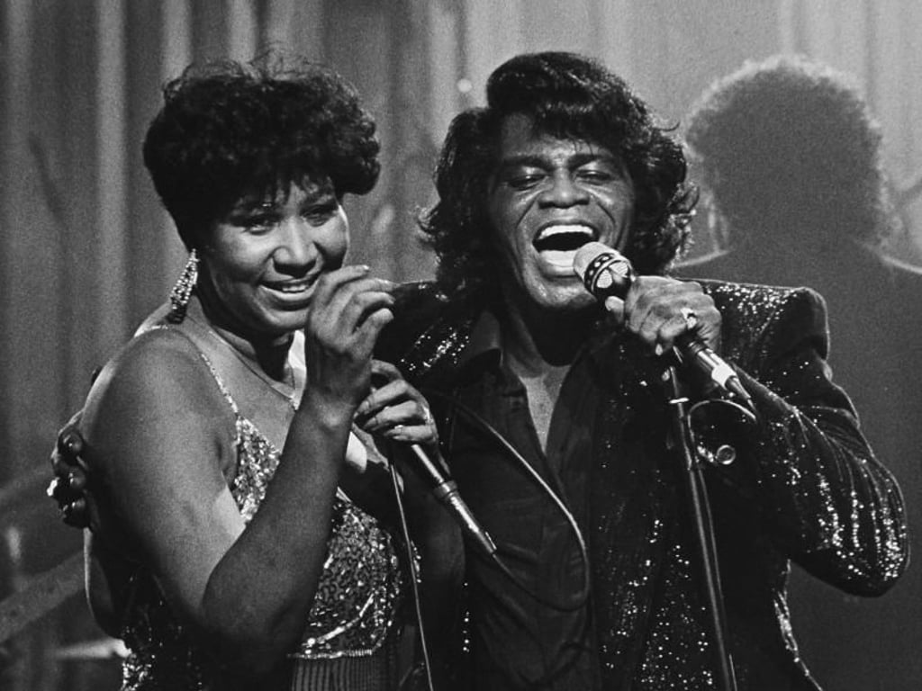 Zwei Soul-Ikonen: James Brown und Aretha Franklin im Jahr 1987. Foto: Joe Kennedy/AP