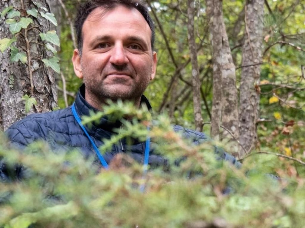 Naturführer Savvas Vasileiadis liebt die Landschaft im Olymp-Nationalpark. Foto: Andreas Drouve