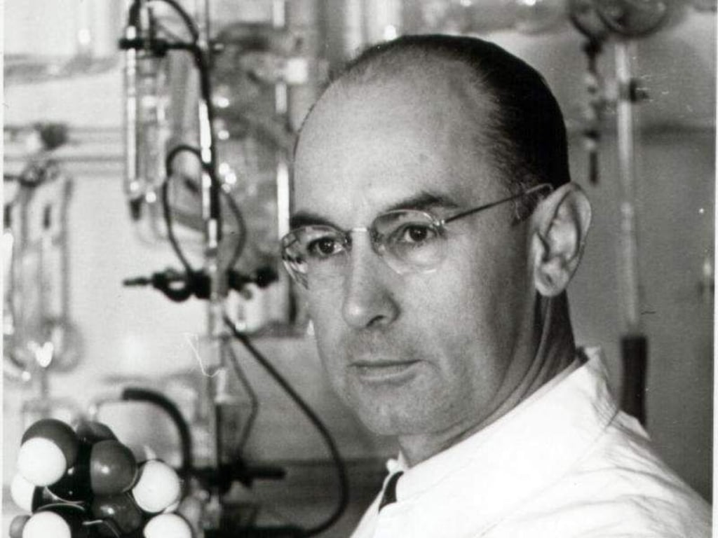 Vor 75 Jahren entdeckte der Schweizer Albert Hofmann das Lysergsäurediethylamid, abgekürzt LSD, als Medikament. Foto: Novartis