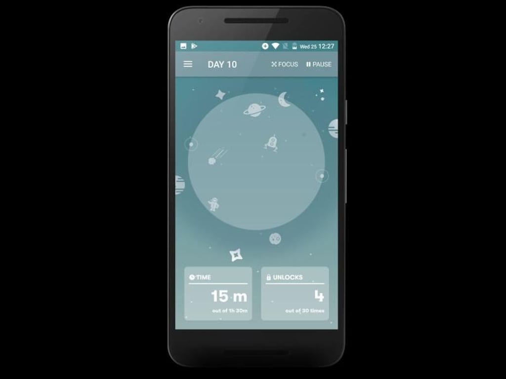 Wer nicht zum Smartphone greift, bekommt als Belohnung virtuelle Monde und Planeten: Die App «Space» will mit einen spielerischen Ansatz zu mehr digitaler Abstinenz verhelfen. Foto: Space-app.com