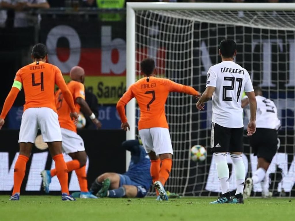 Donyell Malen traf für die Gäste zur 3:2-Führung. Foto: