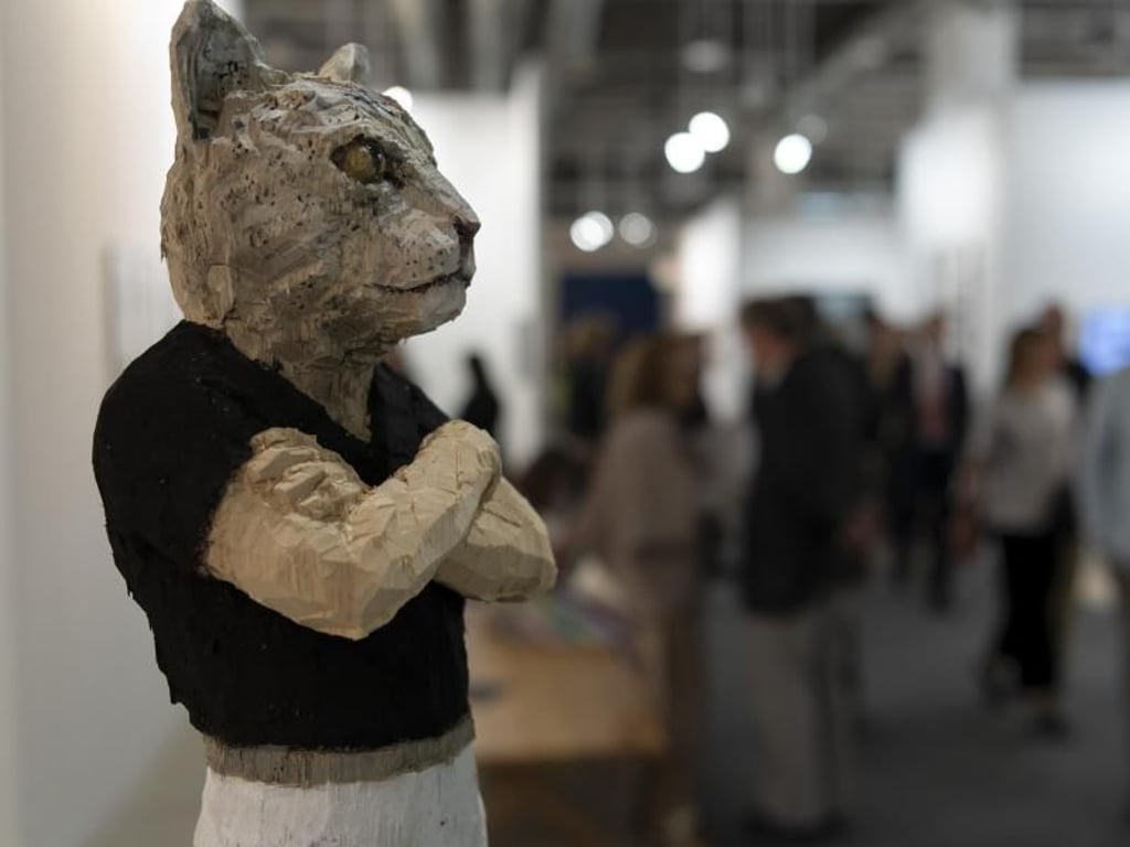 Ein wacher Blick: «Cat» (2018) von Stephan Balkenhol. Foto: Georgios Kefalas/KEYSTONE