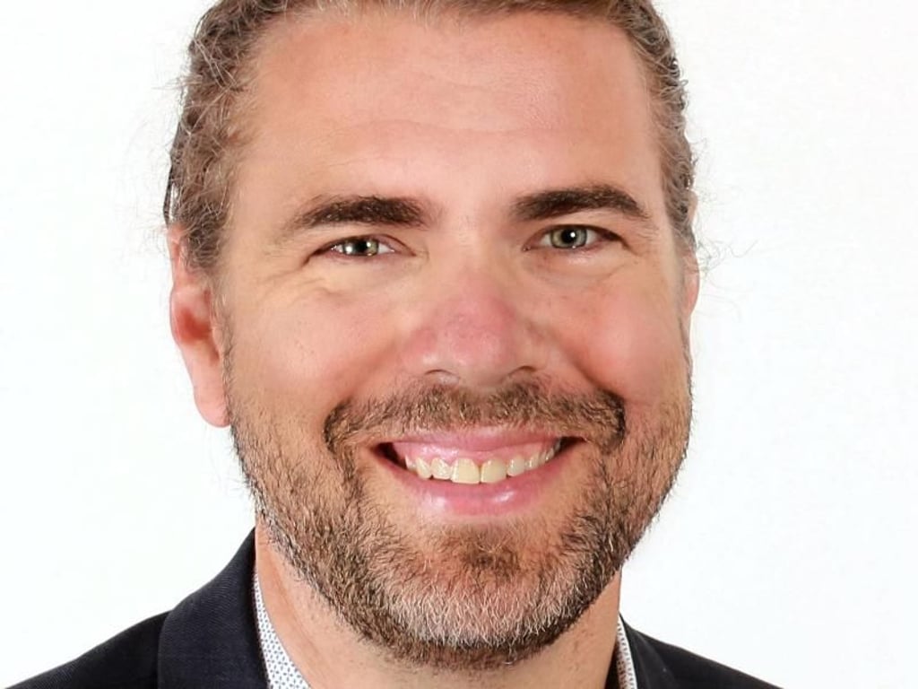 Sven Steffes-Holländer ist Facharzt für Psychosomatische Medizin und Psychotherapie sowie Chefarzt an der Heiligenfeld Klinik Berlin. Foto: Petra Balling/Heiligenfeld Klinik Berlin/dpa-tmn