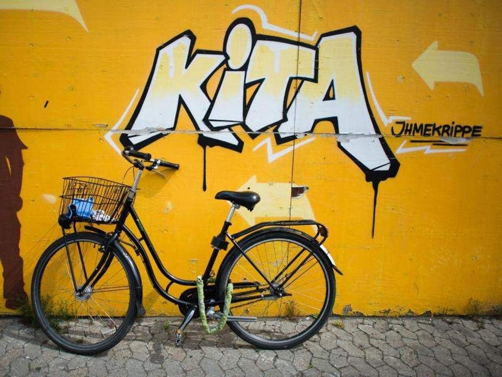 «KiTa»-Graffiti. Foto: Julian Stratenschulte/Archivbild