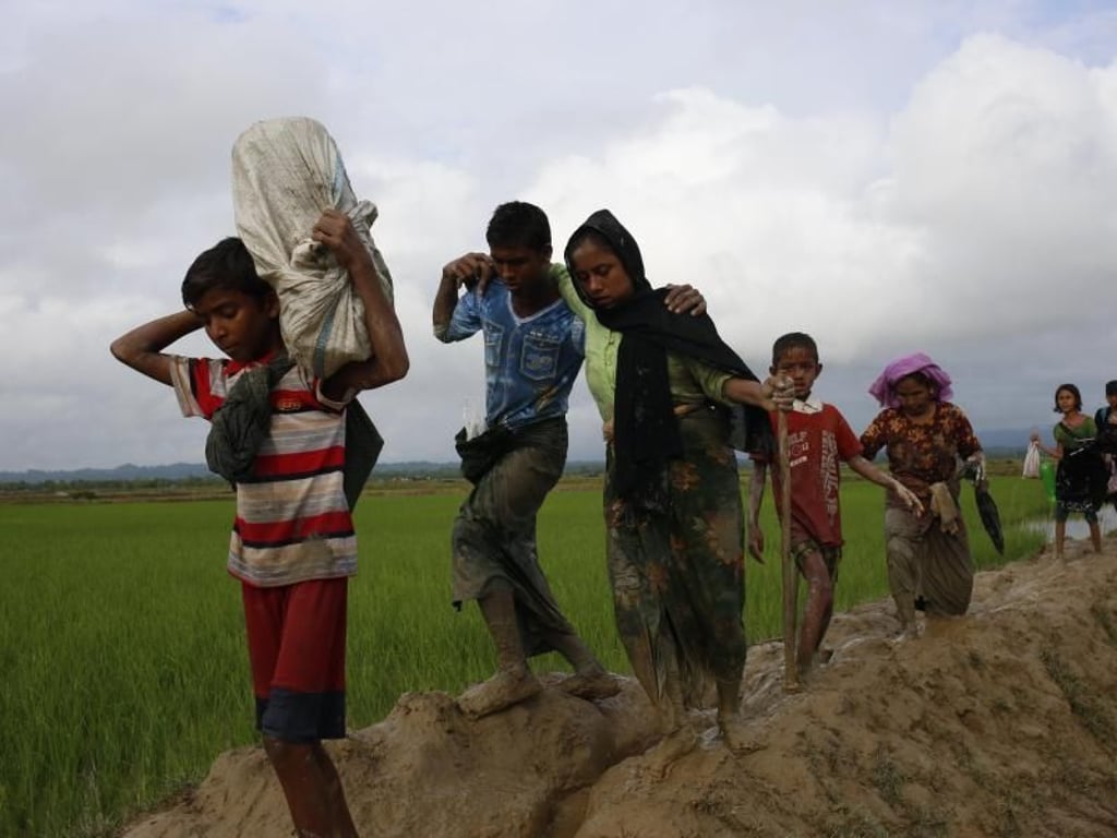 Endlich in Sicherheit: Rohingya-Flüchtlinge haben die Grenze zwischen Bangladesh und Myanmar überquert. Foto: Md. Mehedi Hasan/Pacific Press via ZUMA Wire