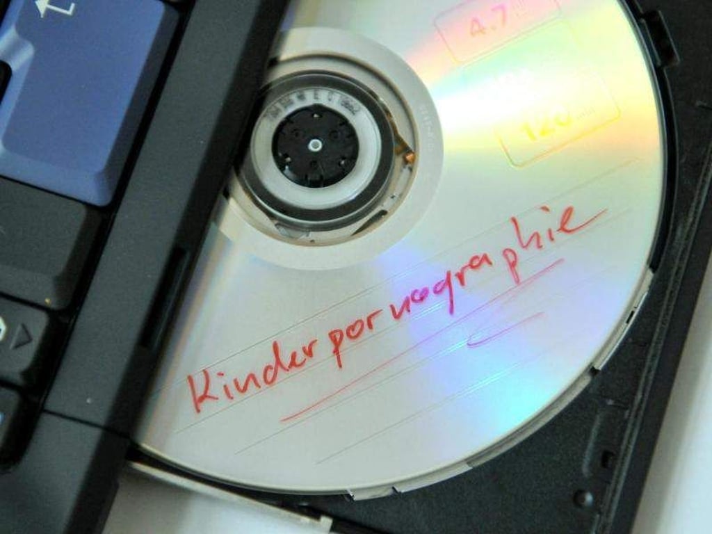 In Brasilien wurde ein riesiger Kinderpornoring gesprengt. Uwe Zucchi/Symbolbild Foto: Uwe Zucchi