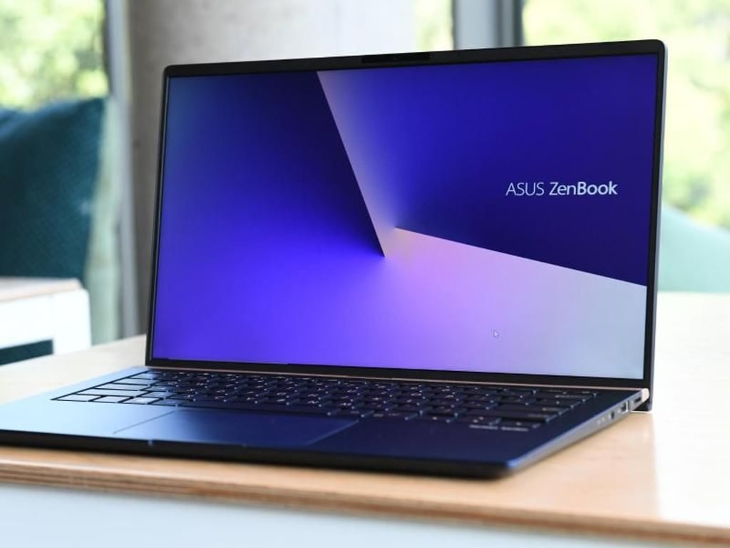 Das neue Asus-Zenbook gibt es auch in dieser 14-Zoll-Version. Foto: Franziska Gabbert