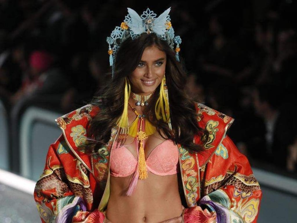 Taylor Hill bei der «Victoria's Secret»-Show im Grand Palais in Paris. Foto: Ian Langsdon