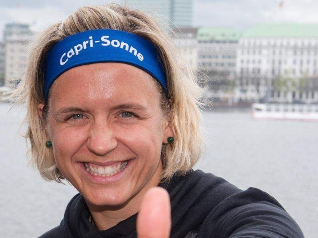 Beachvolleyballerin Laura Ludwig 2016 in Hamburg. Foto: Daniel Bockwoldt
