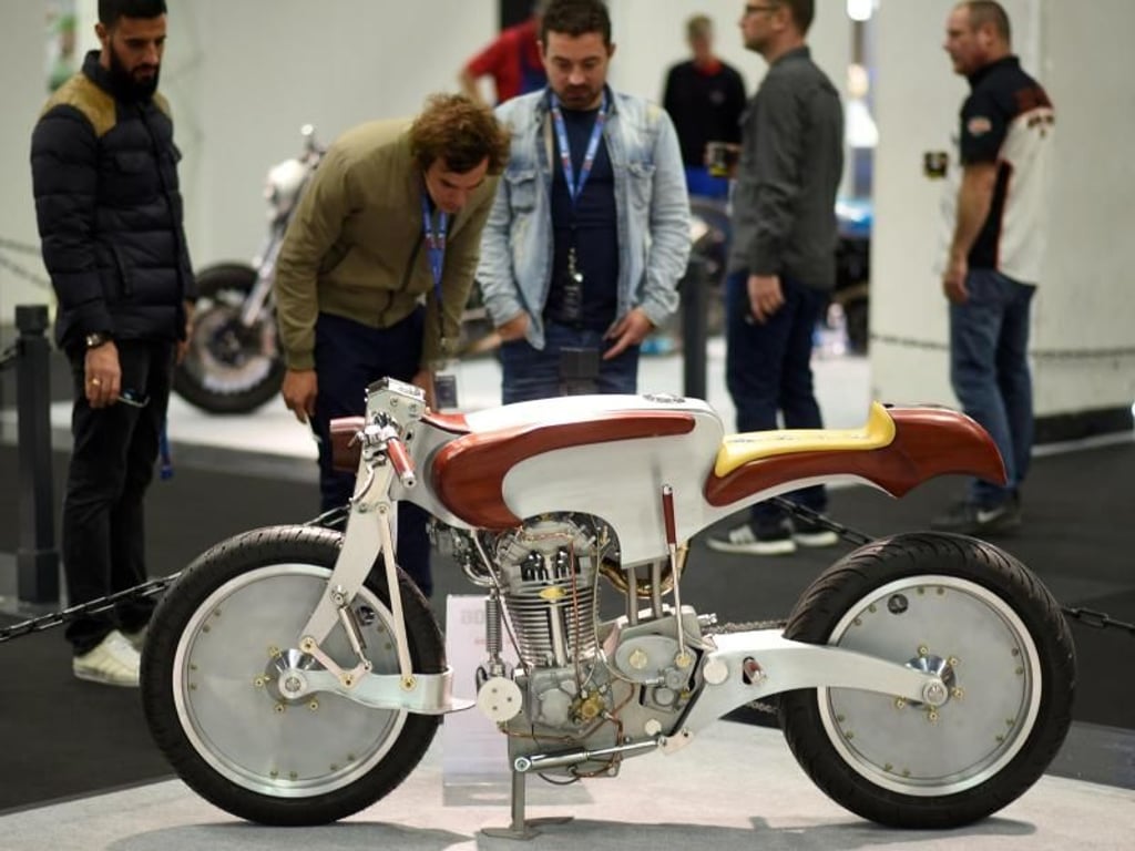 Serien-Motorräder von der Stange sind derzeit nicht gefragt: Auf der Motorradmesse Intermot in Köln dominiert der Trend zum Customizing.
Foto: Henning Kaiser