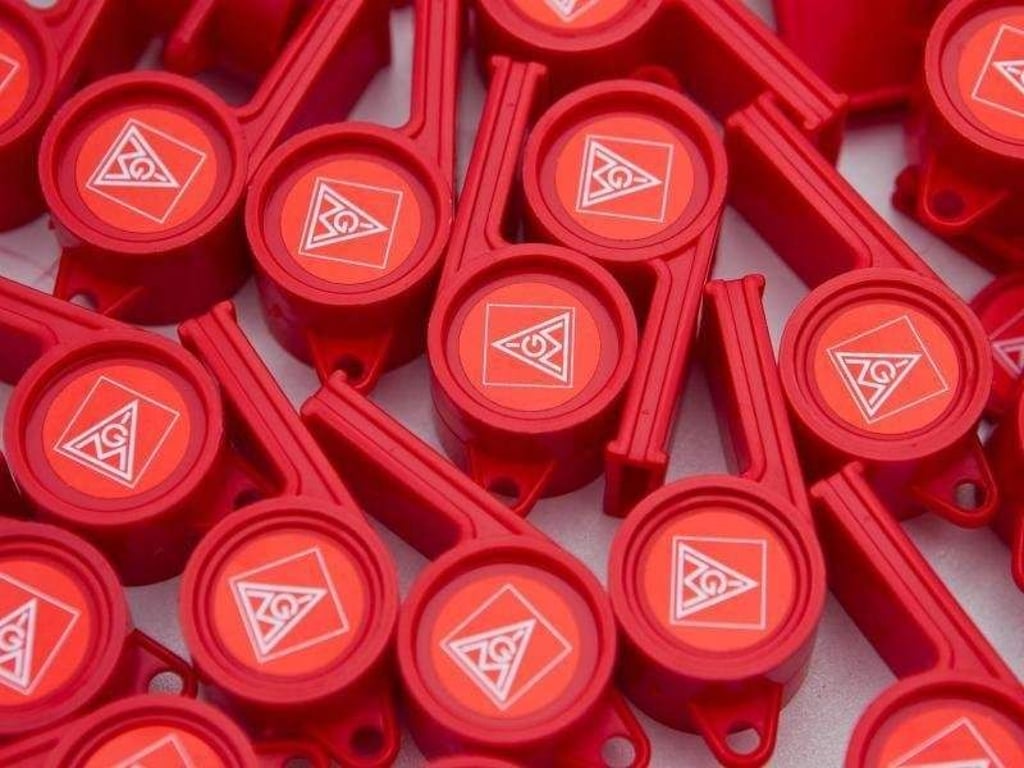 Die IG-Metall ruft zum Streik auf. Foto: Jens Wolf/Archiv