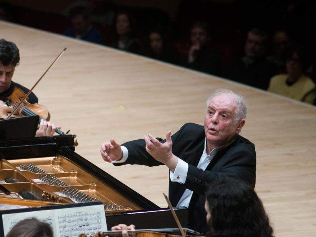 Daniel Barenboim treibt es auch an seinem Geburtstag auf die Bühne. Foto: Benjamin Petit/Benjamin Petit