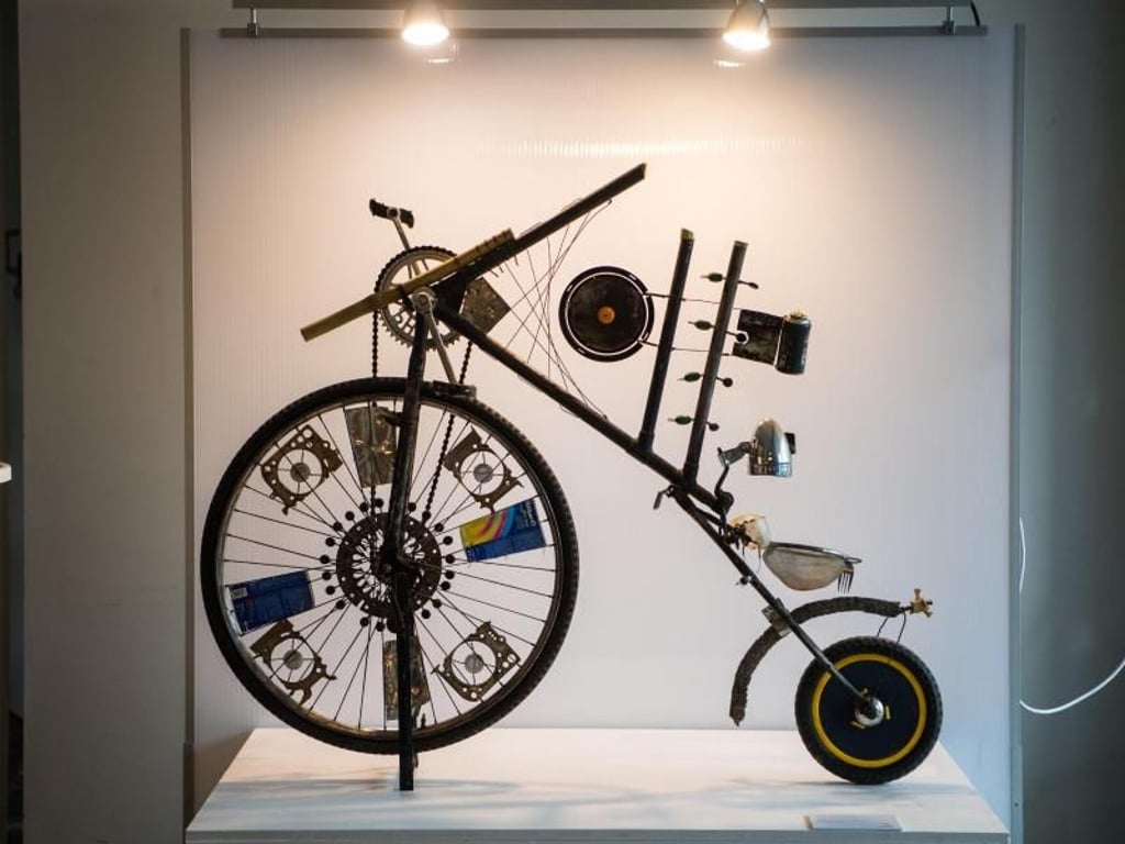 Das Kunstwerk «Alternativ/Solution 2015» des kenianischen Künstlers Cyrus Nganga Kabiru. Foto: Andreas Arnold