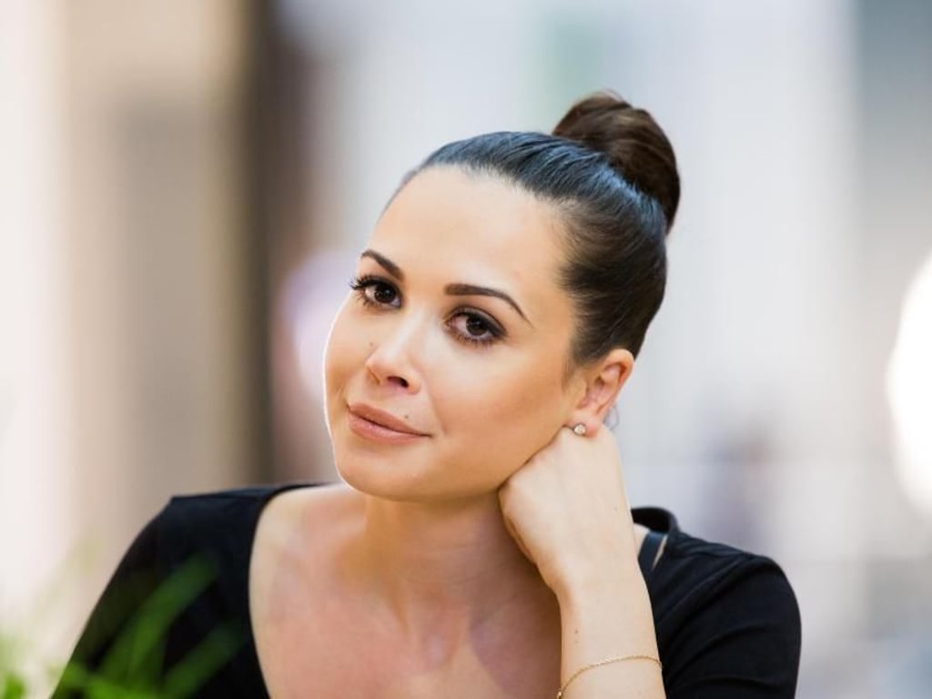 Mandy Capristo gewann mal in der Sendung Popstars und hat ihr Herz an Özil vergeben. Foto: Rolf Vennenbernd