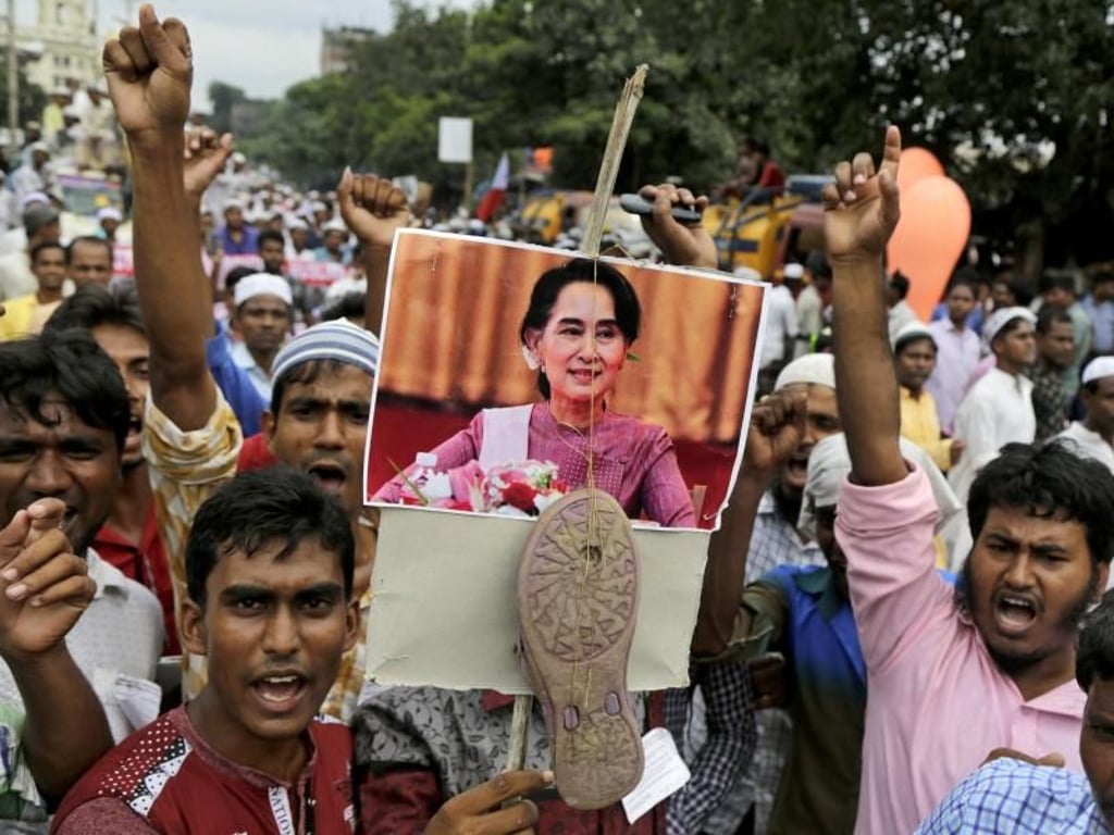 Indische Muslime protestieren in Kalkutta gegen die Unterdrückung der Rohingyas in Myanmar - und gegen Friedensnobelpreisträgerin Aung San Suu Kyi. Foto: Bikas Das