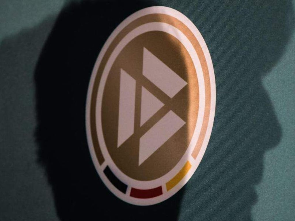 Das Logo der künftigen DFB-Akademie. Foto: Frank Rumpenhorst