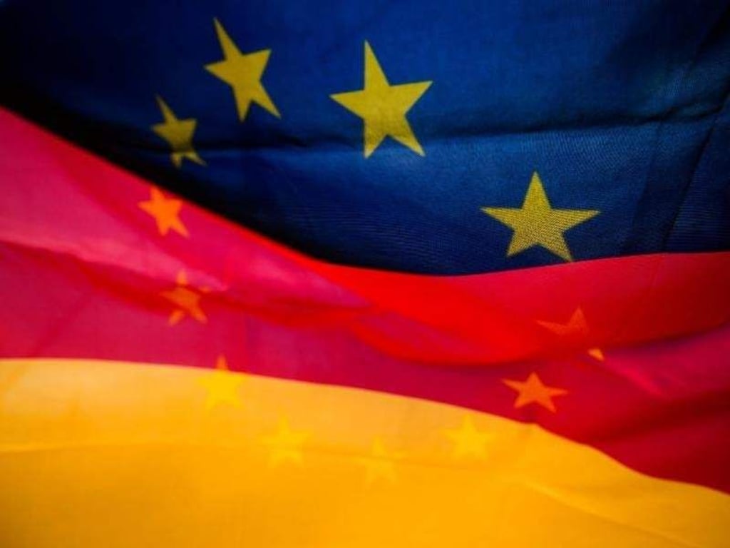 Erben über EU-Grenzen hinweg ist bisher mitunter kompliziert. Ab dem 17. August soll sich das ändern. Dann treten neue Regelungen in Kraft. Foto: Arno Burgi