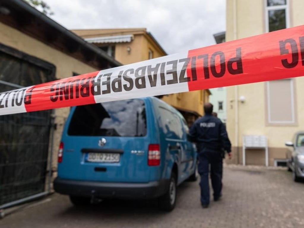 Gegen den Vater, den mutmaßlichen Täter, ist inzwischen Haftbefehl erlassen worden. Foto: Robert Michael