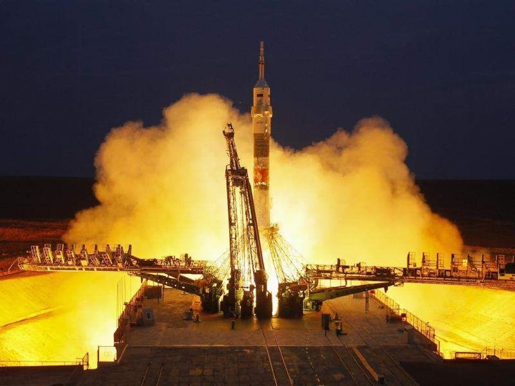 Die Sojus-Rakete startet in Baikonur. Foto: Dmitri Lovetsky/AP