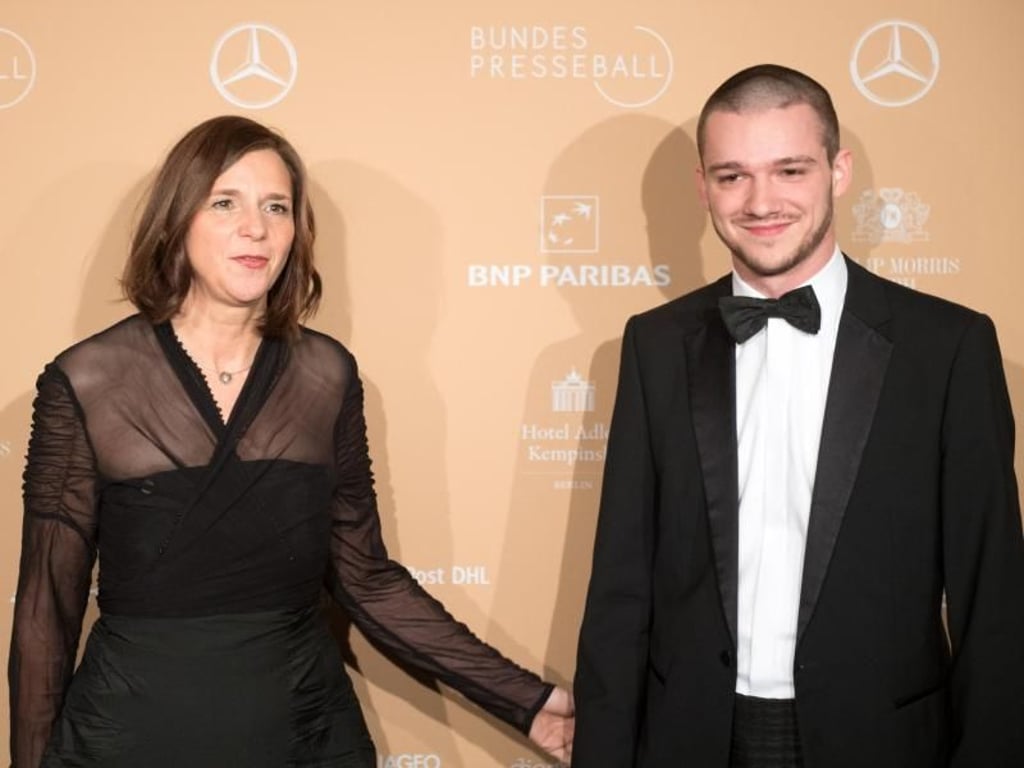 Katrin Göring-Eckardt brachte ihren Sohn Johannes mit. Foto: Ralf Hirschberger